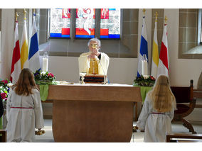 Festgottesdienst für die Kommunionjubilare an Ostermontag (Foto: Karl-Franz Thiede)